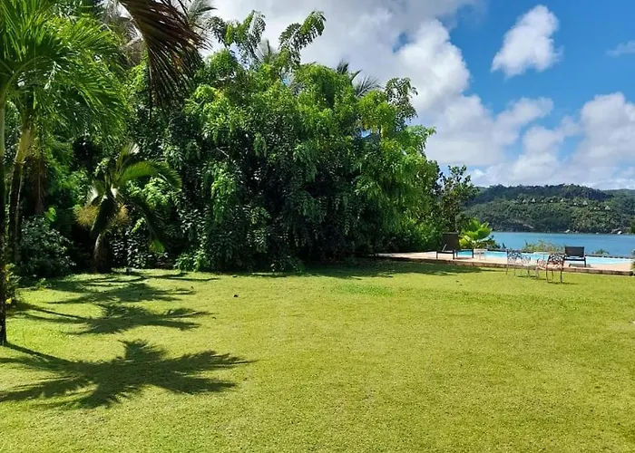 Bayview -sea Side * Anse Boileau